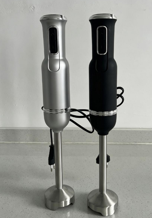 Retro-style Hand Blender